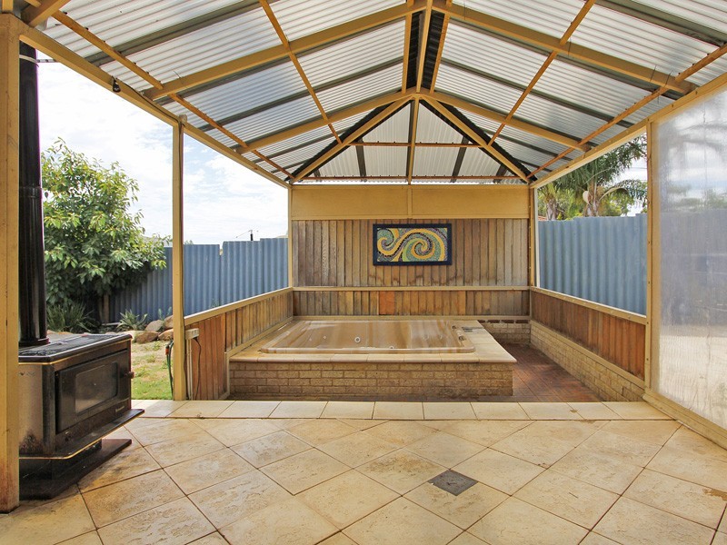 22 Cummings Way, Duncraig WA 6023