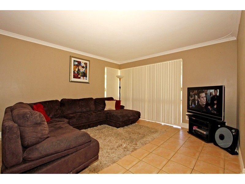 16 Hicks Way, Hillarys WA 6025