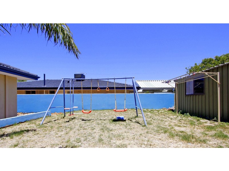 16 Hicks Way, Hillarys WA 6025