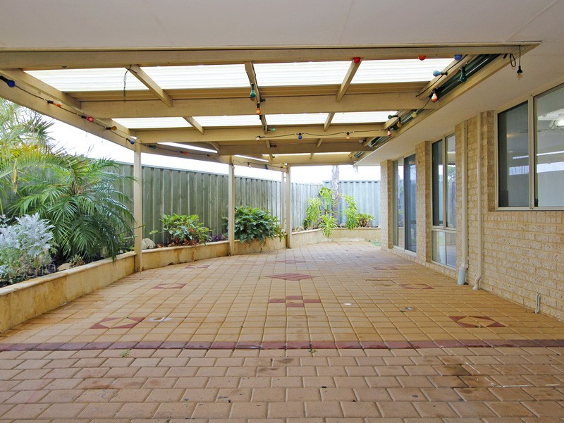 5 Middlegate Mews, Quinns Rocks WA 6030