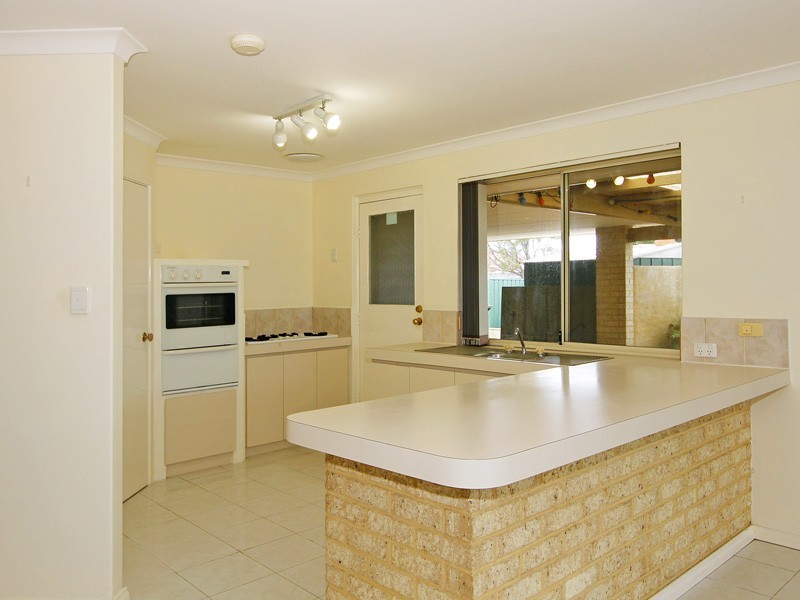 5 Middlegate Mews, Quinns Rocks WA 6030