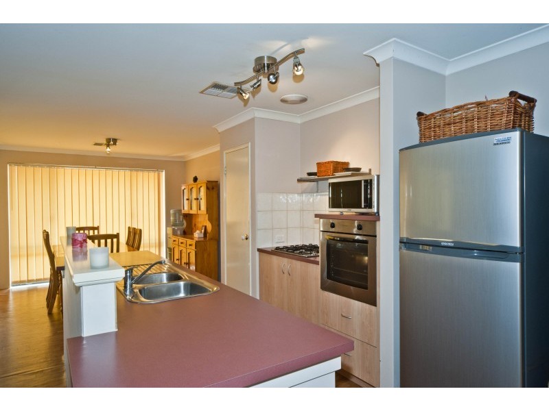 51 Derricap Avenue, Ellenbrook WA 6069