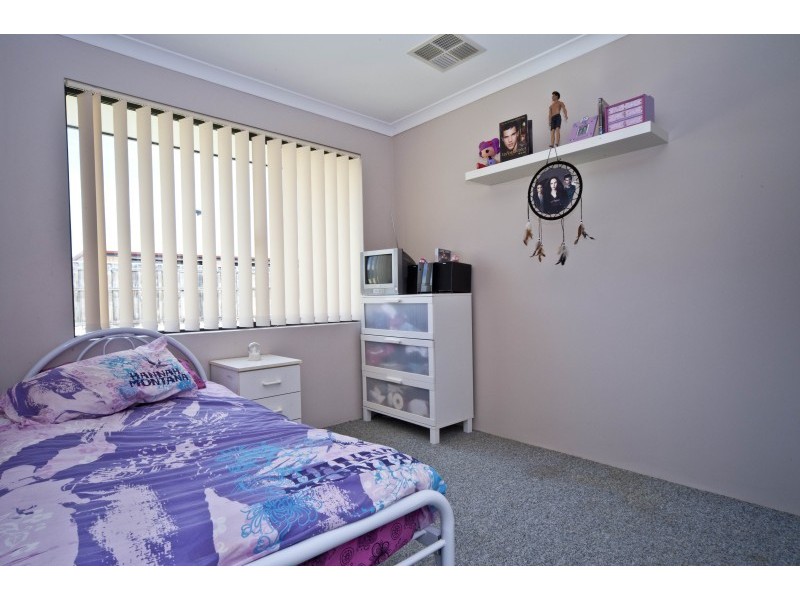 51 Derricap Avenue, Ellenbrook WA 6069