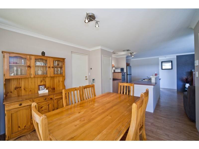 51 Derricap Avenue, Ellenbrook WA 6069