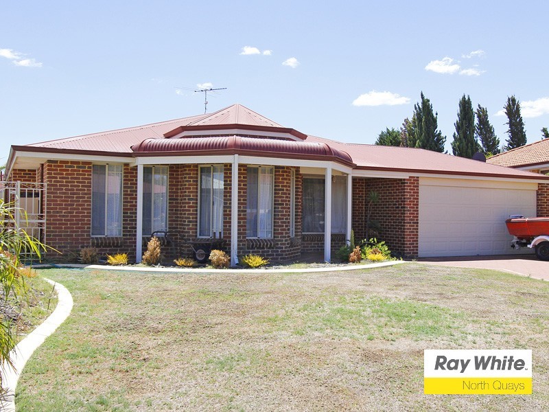 19 Mallina Circuit, Carramar WA 6031