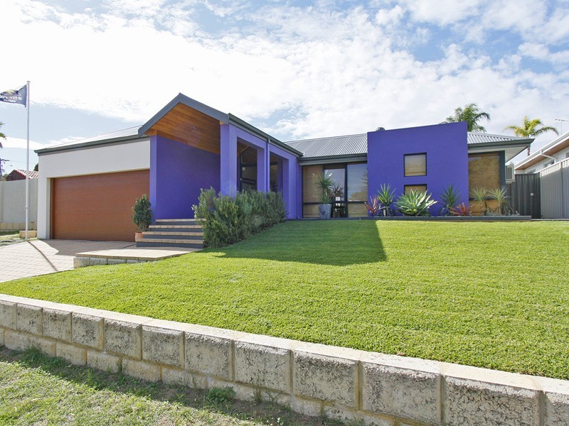 32 Koolyanga Rd, Mullaloo WA 6027