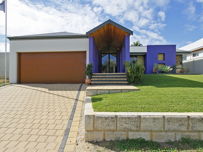 32 Koolyanga Rd, Mullaloo WA 6027