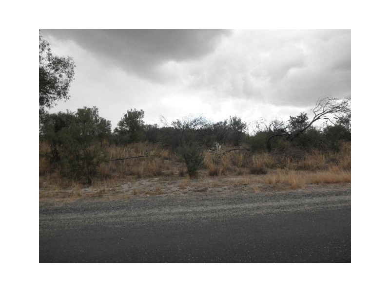 5 Lake Road, Forrestdale WA 6112