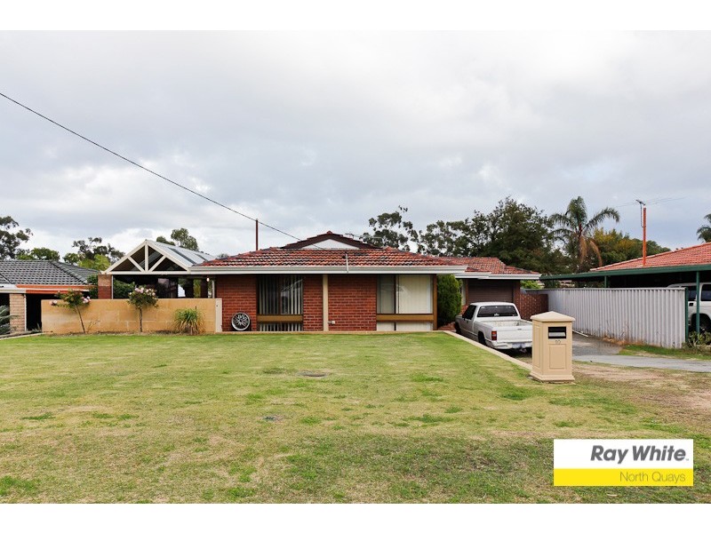 10 Delcomyn Place, Craigie WA 6025