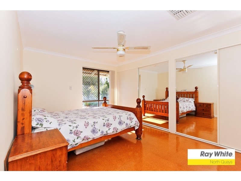 4 McKinlay Ave, Padbury WA 6025