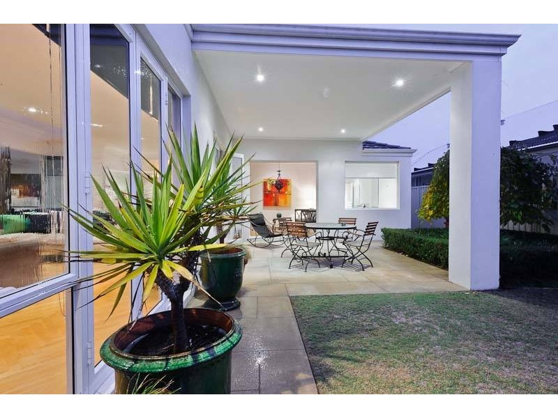 78 Regency Avenue, Madeley WA 6065