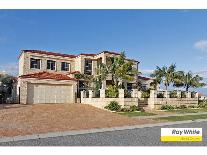 4 Randell Cr, Ocean Reef WA 6027