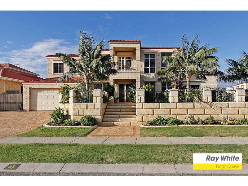 4 Randell Cr, Ocean Reef WA 6027