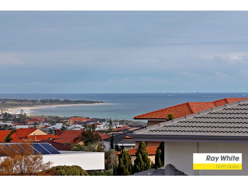 4 Randell Cr, Ocean Reef WA 6027