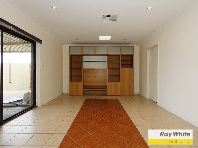 15 Chandos Way, Greenwood WA 6024