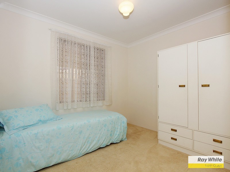 77 Creaney Drive, Kingsley WA 6026