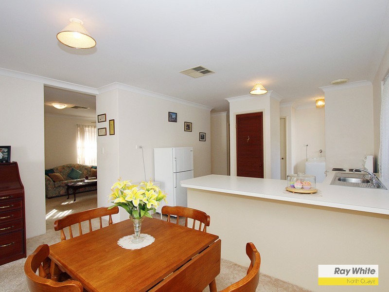 77 Creaney Drive, Kingsley WA 6026