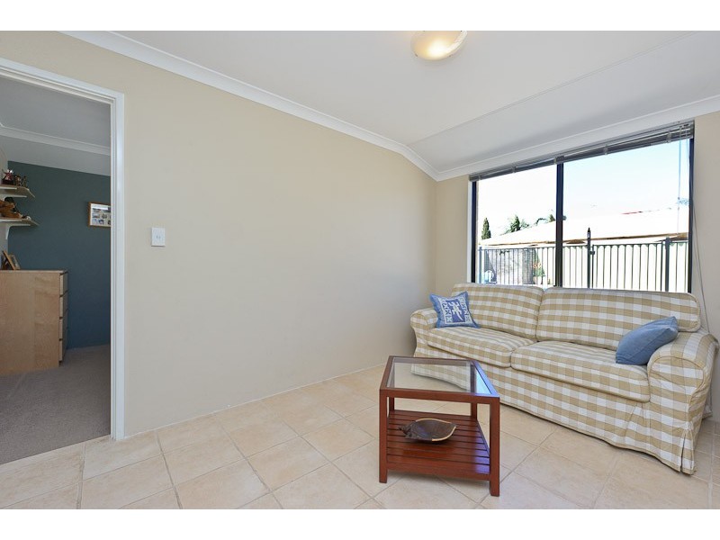 107 Clydebank Crescent, Kinross WA 6028