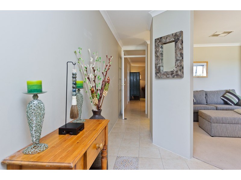 107 Clydebank Crescent, Kinross WA 6028