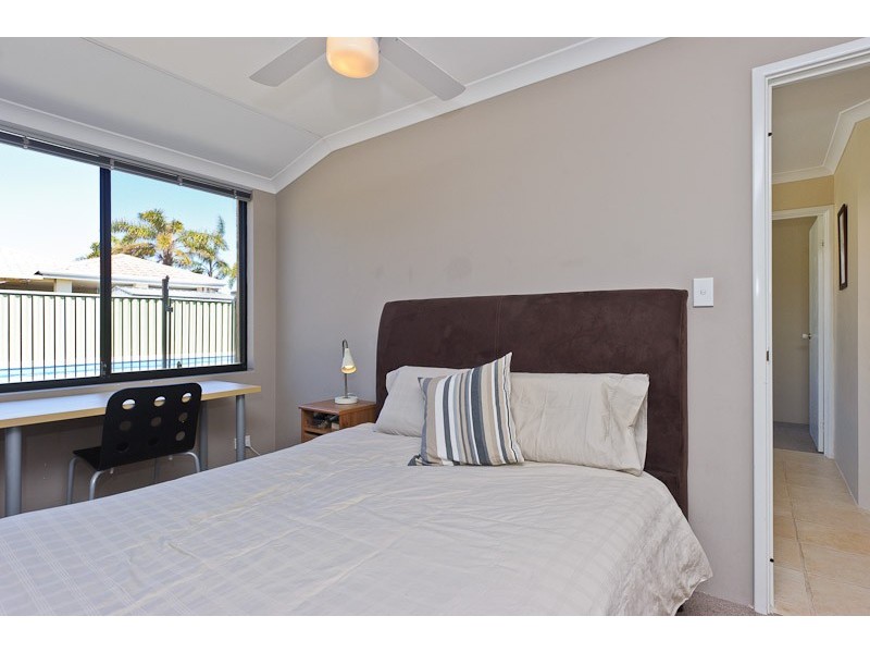 107 Clydebank Crescent, Kinross WA 6028