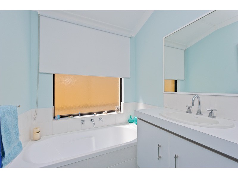 107 Clydebank Crescent, Kinross WA 6028