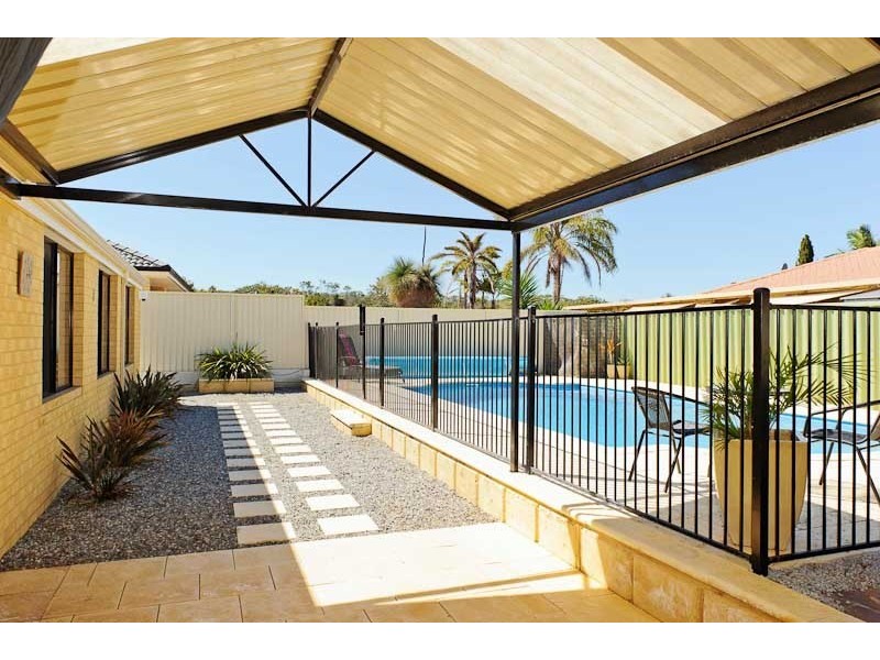 107 Clydebank Crescent, Kinross WA 6028