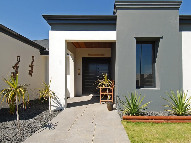 103 Waldburg Drive, Tapping WA 6065