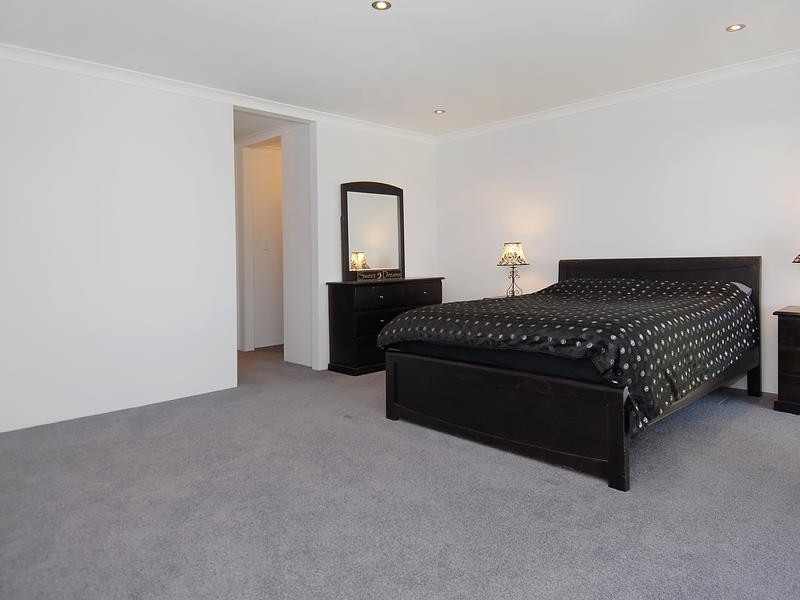 103 Waldburg Drive, Tapping WA 6065