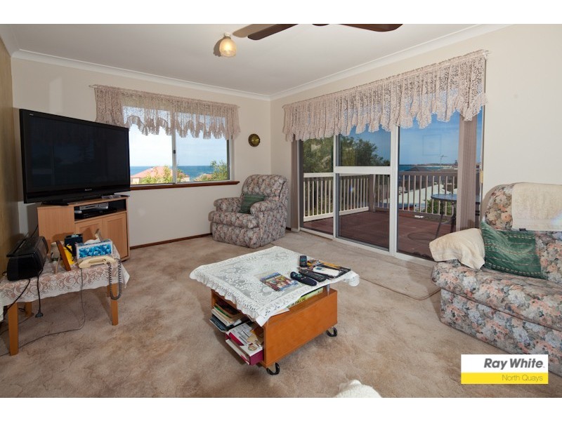 15 Ada Street, Watermans Bay WA 6020