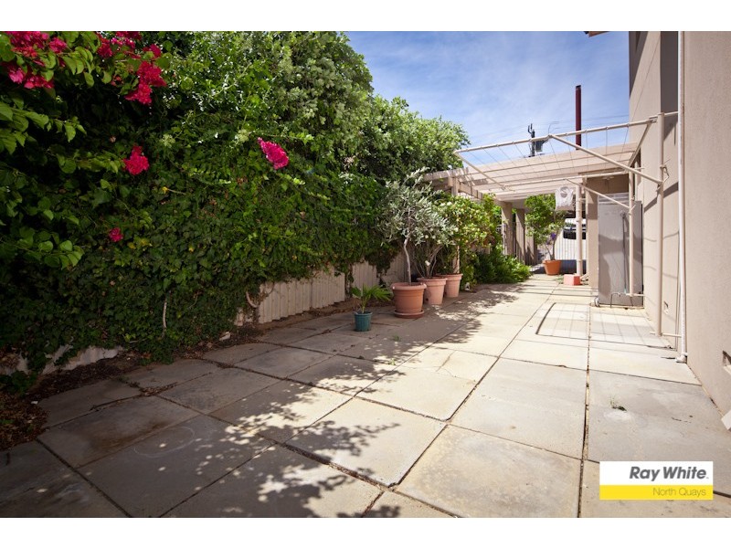 15 Ada Street, Watermans Bay WA 6020