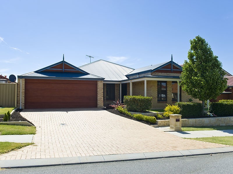 33 Brockwell Parkway, Landsdale WA 6065