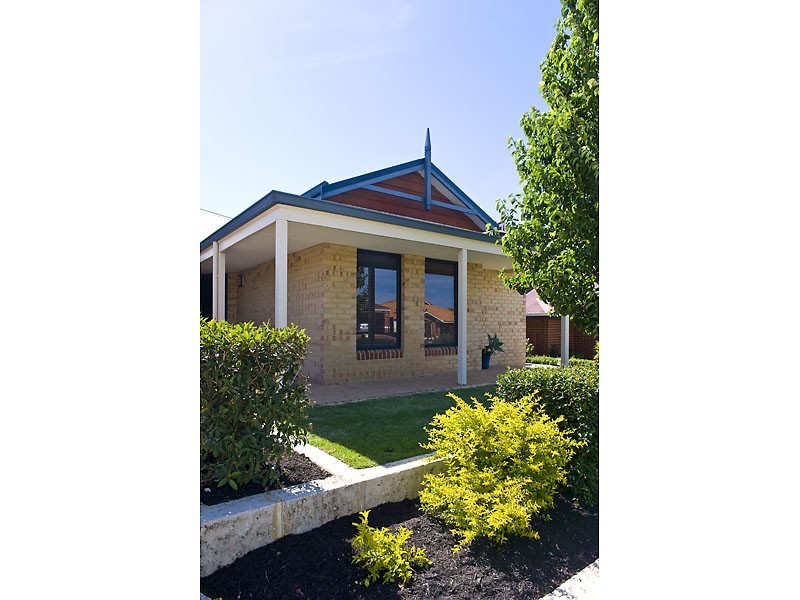 33 Brockwell Parkway, Landsdale WA 6065