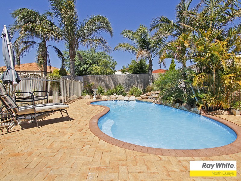 27  Rayner Drive, Landsdale WA 6065