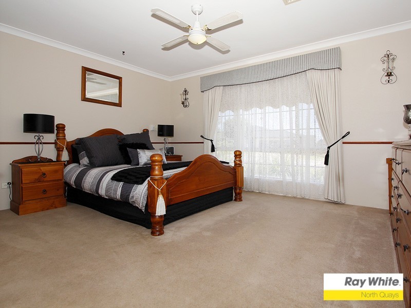 27  Rayner Drive, Landsdale WA 6065