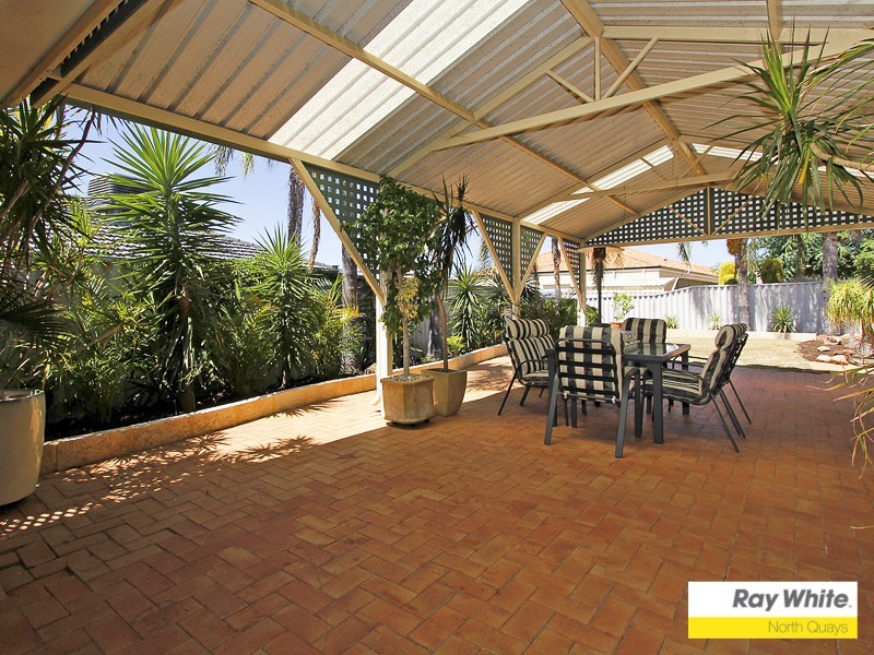 27  Rayner Drive, Landsdale WA 6065