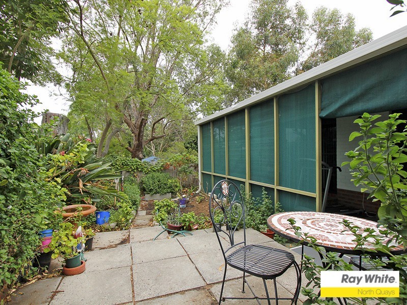 12C Crabbe Place, Karrinyup WA 6018