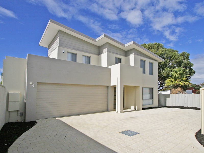 152b Grand Prom, Doubleview WA 6018