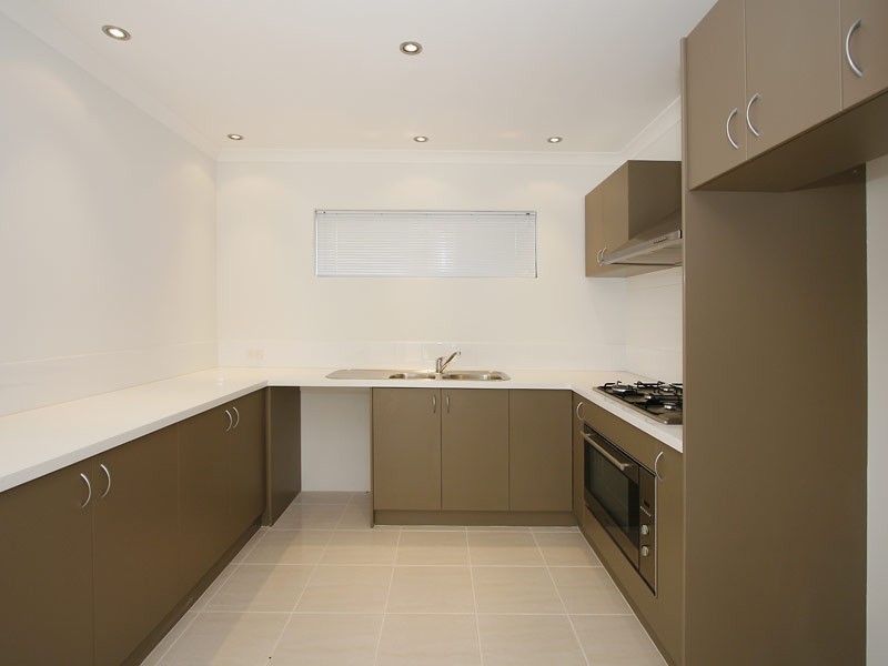 152b Grand Prom, Doubleview WA 6018