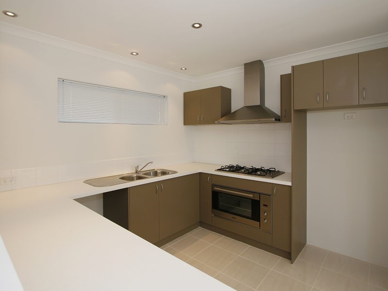 152b Grand Prom, Doubleview WA 6018