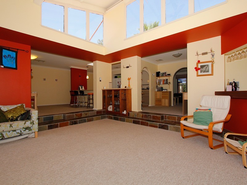 6 Hilarion Road, Duncraig WA 6023