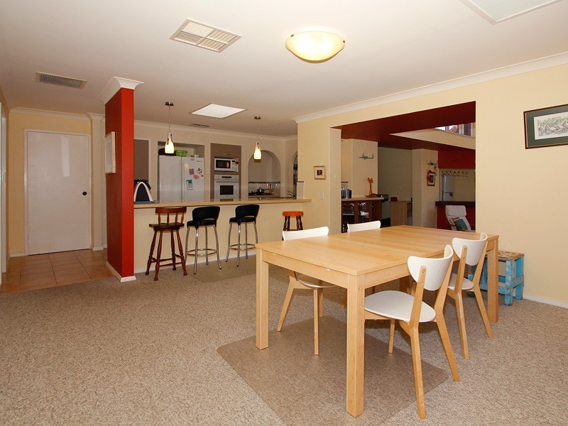 6 Hilarion Road, Duncraig WA 6023