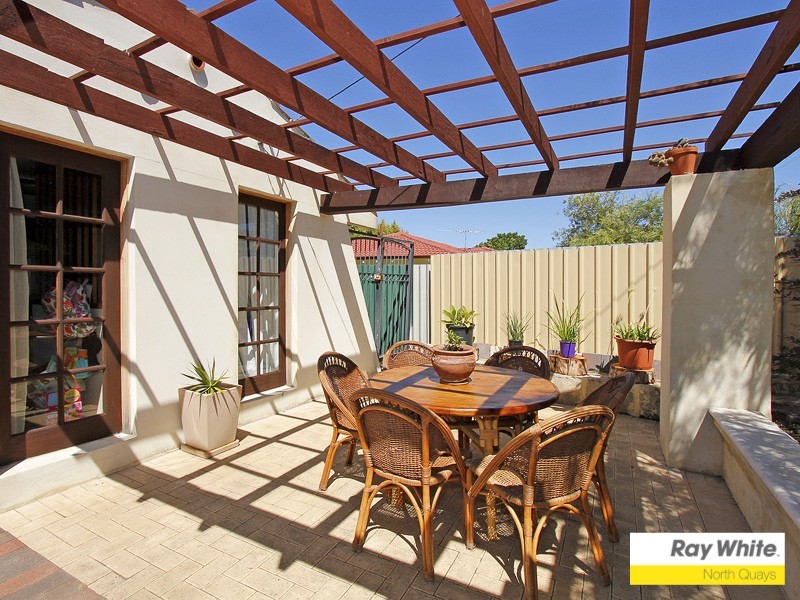 46 Warburton Ave, Padbury WA 6025