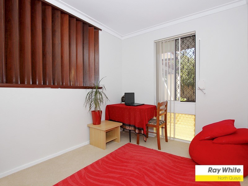 46 Warburton Ave, Padbury WA 6025