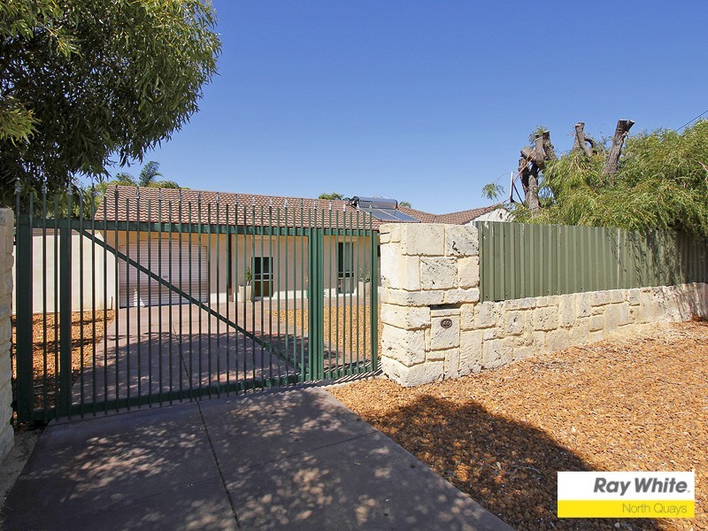 46 Warburton Ave, Padbury WA 6025