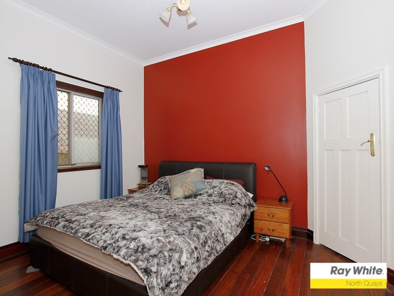 74 Hubert St, East Victoria Park WA 6101