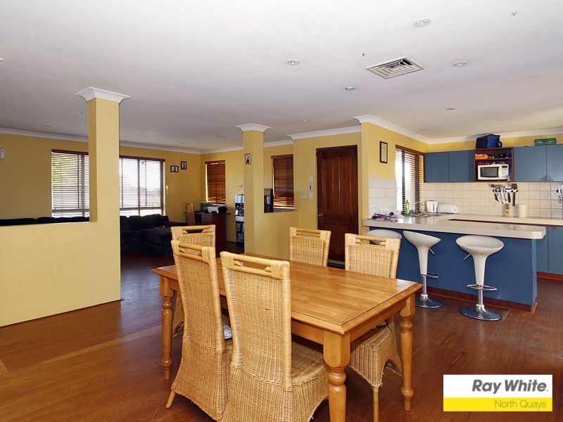 36 Nautical Grove, Beldon WA 6027