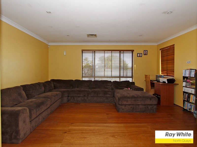 36 Nautical Grove, Beldon WA 6027