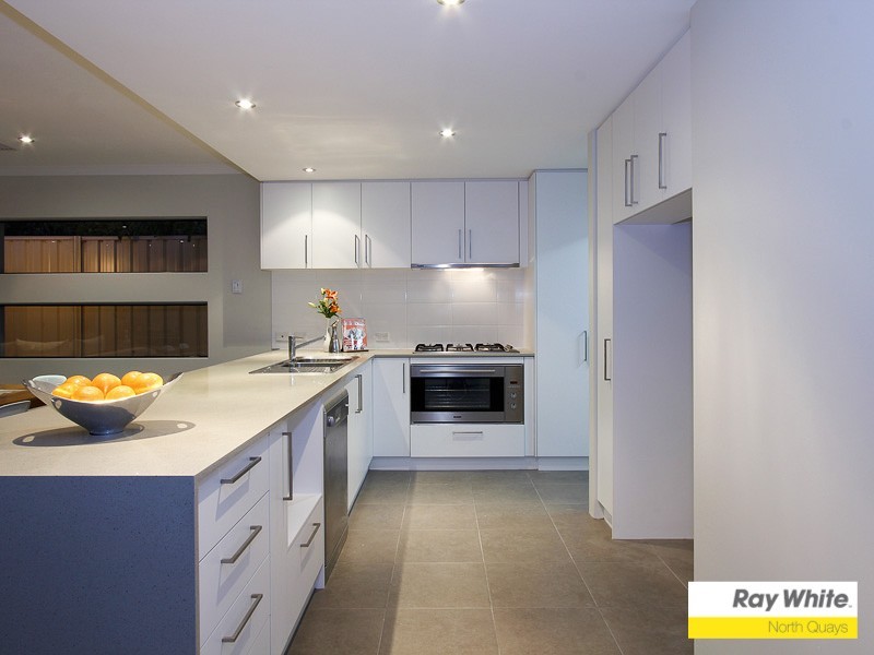 84b Jackson Avenue, Karrinyup WA 6018