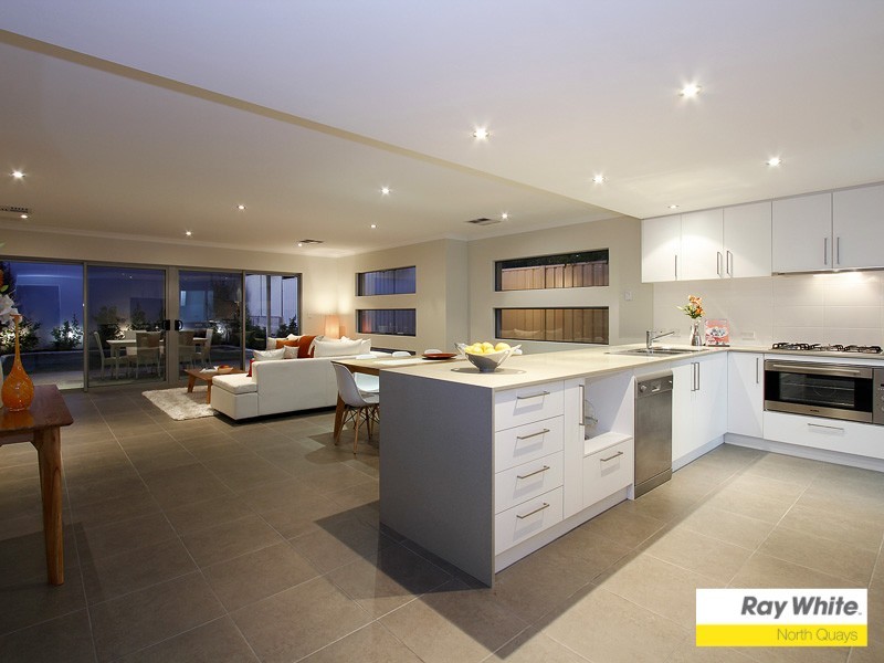 84b Jackson Avenue, Karrinyup WA 6018