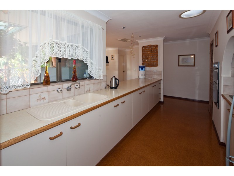 33 Fraser Way, Padbury WA 6025